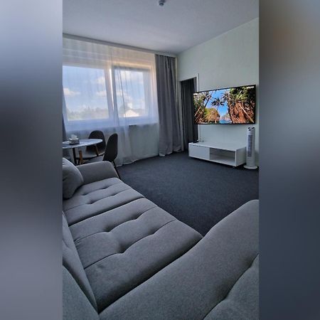 Citycenter Apartment - Bigtv-Ps4-Netflix-Parking Chemnitz Exterior photo